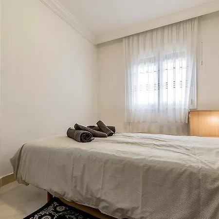 Townhouse In La Duquesa * アデヘ